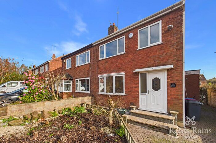 3 Bedroom Semi Detached House To Rent In Wardley Hall Lane, Worsley, Manchester, Greater Manchester, M28