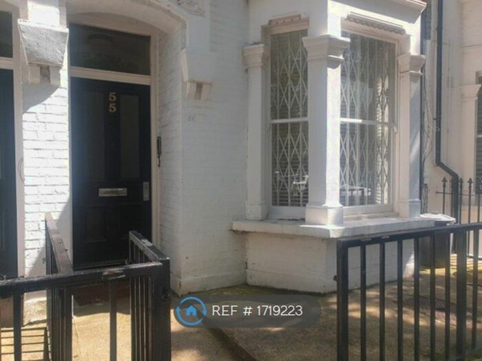 1 Bedroom Flat To Rent In Uverdale Road, London, SW10