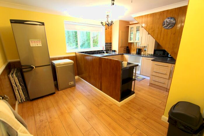 3 Bedroom End Of Terrace House To Rent In Spring Mount Close, Gleadless, Sheffield, S14