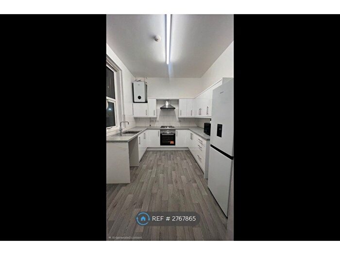 3 Bedroom End Of Terrace House To Rent In York Street, Audenshaw, Manchester, M34