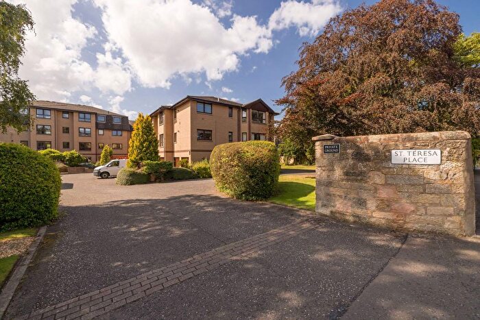 2 Bedroom Flat For Sale In / St Teresa Place, Edinburgh, EH10