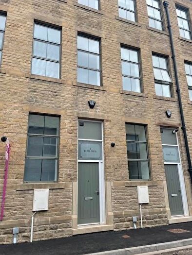 2 Bedroom Apartment For Sale In Melbourne Street, Hebden Bridge, HX7