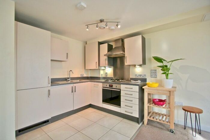 1 Bedroom Flat To Rent In Carville Street, London, N4