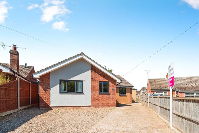 4 Bedroom Detached Bungalow For Sale In Bury Lane, Stanton, Bury St. Edmunds, IP31