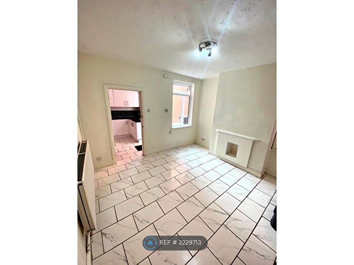 2 Bedroom Semi-Detached House To Rent In Bowmer Road, Derby, DE24