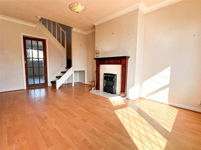 3 Bedroom Bungalow For Sale In Elm Grove, Grotton, Saddleworth, OL4