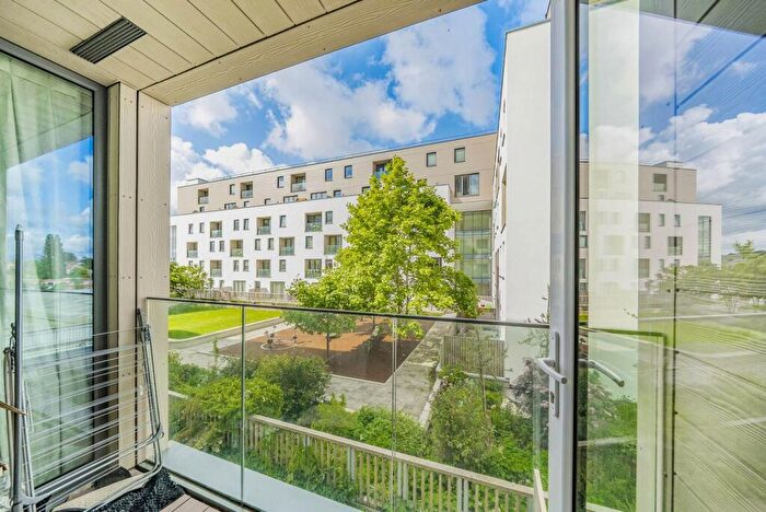2 Bedroom Flat For Sale In Dara House, Colindale, London, NW9