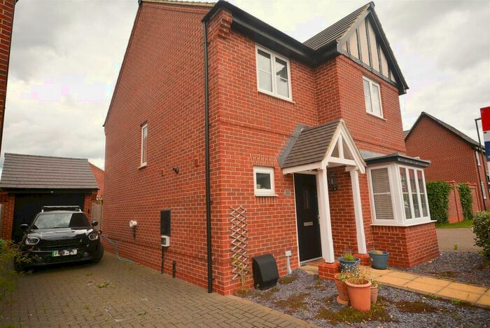 4 Bedroom Detached House To Rent In Heathfield Avenue, Etwall, Derby, DE65