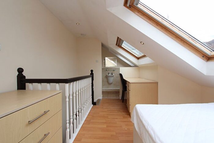 7 Bedroom Flat To Rent In Shortridge Terrace, Jesmond, Newcastle Upon Tyne, NE2