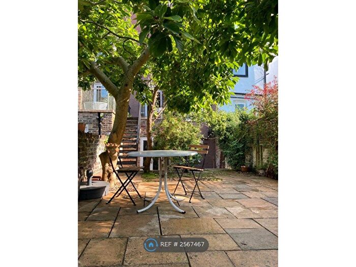 1 Bedroom Flat To Rent In Grafton Terrace, London, NW5