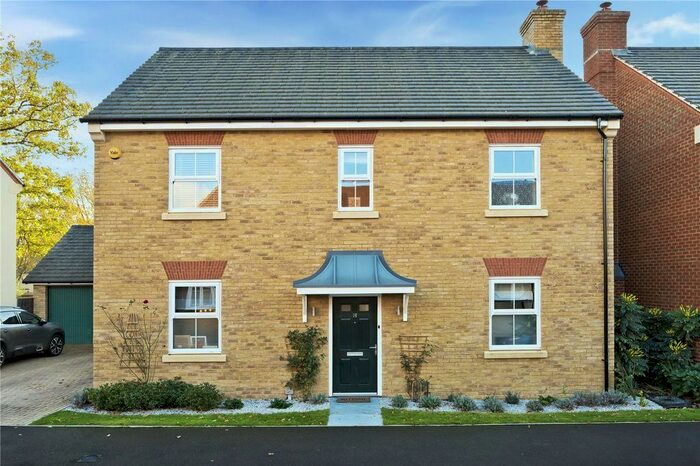 4 Bedroom Detached House To Rent In Great Barn Crescent, West End, Woking, Surrey, GU24