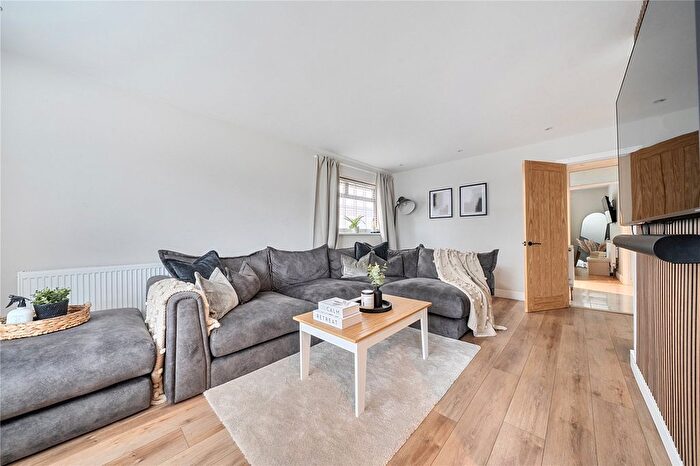 3 Bedroom Bungalow For Sale In Kings Road, Biggin Hill, Westerham, Kent, TN16
