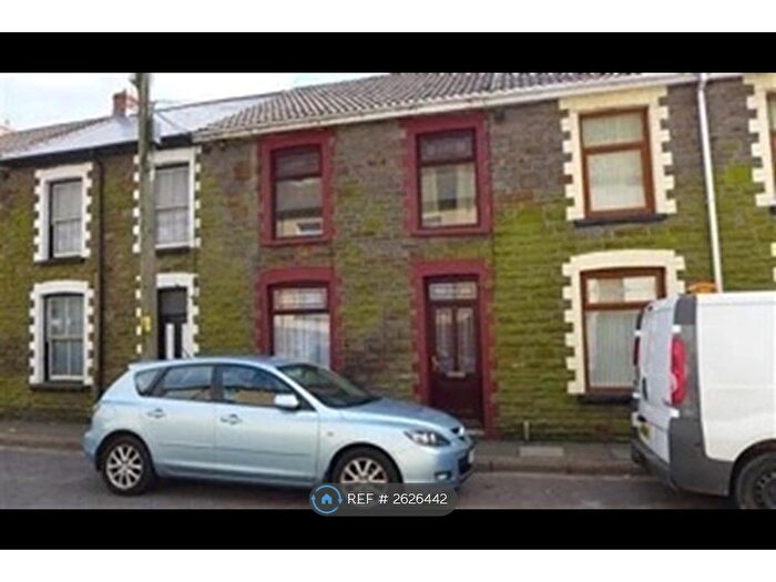 3 Bedroom Terraced House To Rent In Edmondstown Road, Tonypandy, CF40