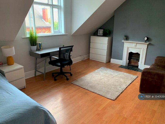 6 Bedroom Terraced House To Rent In Daneshill Road, Leicester, LE3