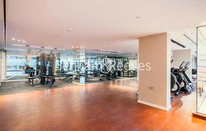 2 Bedroom Apartment To Rent In Rosemary Place, Royal Mint Street, E1