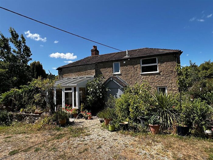 4 Bedroom Detached House For Sale In Fiddleford, Sturminster Newton, DT10