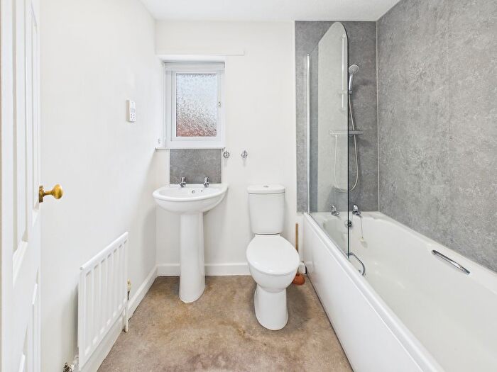 2 Bedroom Terraced House For Sale In Biddiscombe Close, Bridgwater, TA6