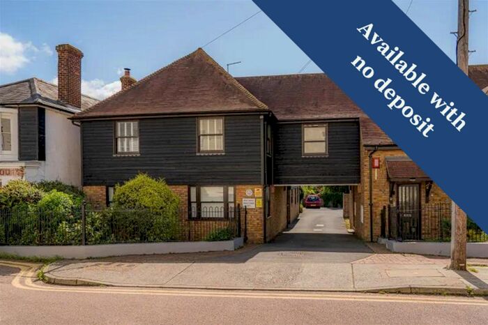 2 Bedroom Property To Rent In Island Wall, Whitstable, CT5