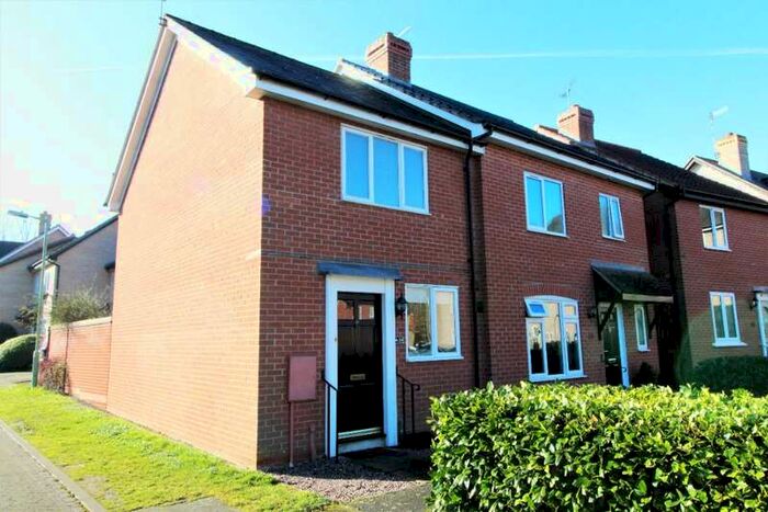 2 Bedroom Detached House To Rent In Rockingham Road Bury St Edmunds, IP33