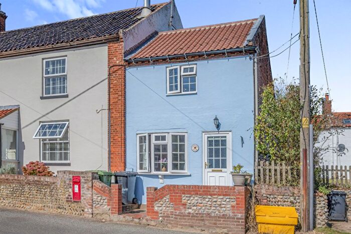 2 Bedroom Semi-Detached House For Sale In The Street, Knapton, North Walsham, NR28