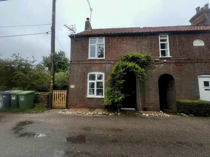 2 Bedroom House To Rent In The Street, Baconsthorpe, Holt, NR25