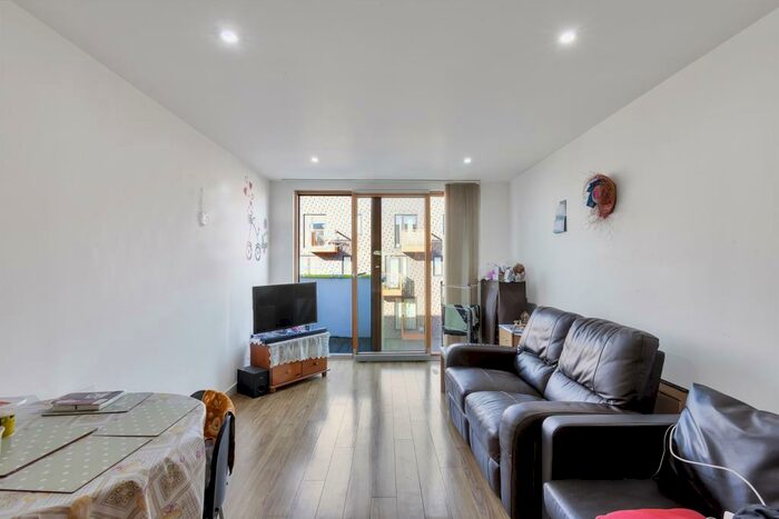 1 Bedroom Apartment To Rent In Cutmore Ropeworks, Barking Central, Barking, IG11