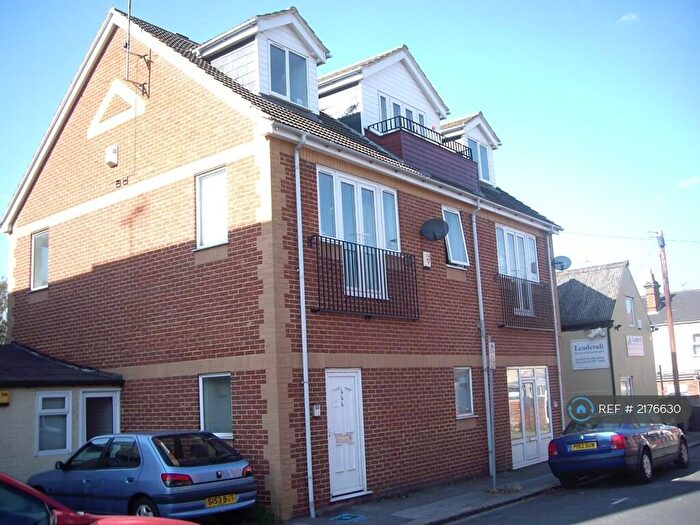 1 Bedroom Flat To Rent In Malthouse Lane, Reading, RG1