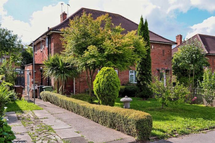 1 Bedroom Flat To Rent In Rosgill Drive, Seacroft, Leeds, LS14