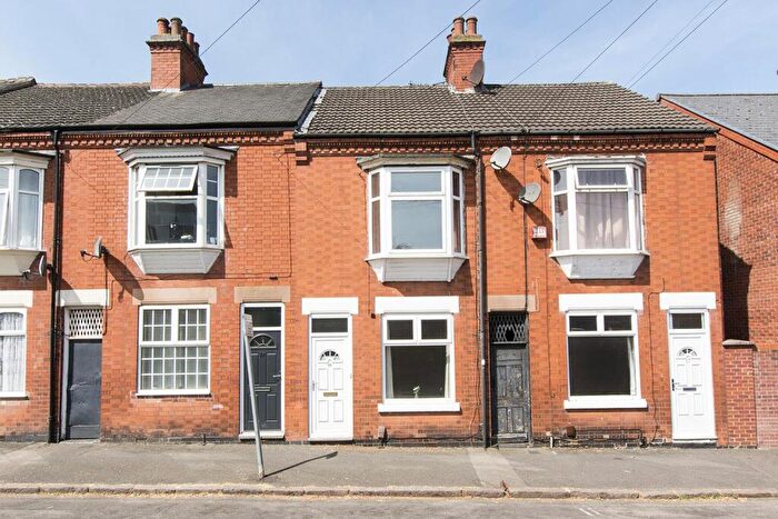 2 Bedroom Terraced House To Rent In Sandhurst Street, Oadby, Leicester, LE2