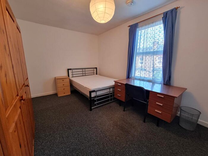 5 Bedroom Terraced House To Rent In Shrubland Street, Leamington Spa, CV31