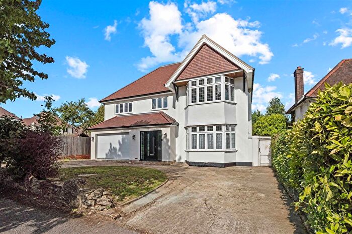 7 Bedroom Detached House For Sale In West Way, Carshalton Beeches, SM5