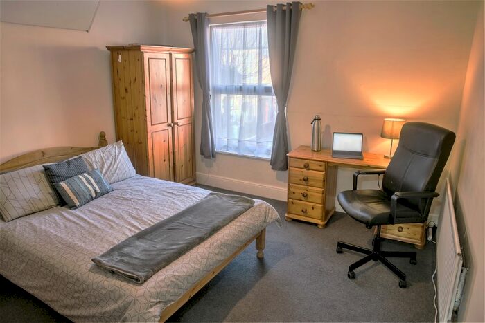 4 Bedroom Terraced House To Rent In Bolingbroke Road, Coventry, CV3