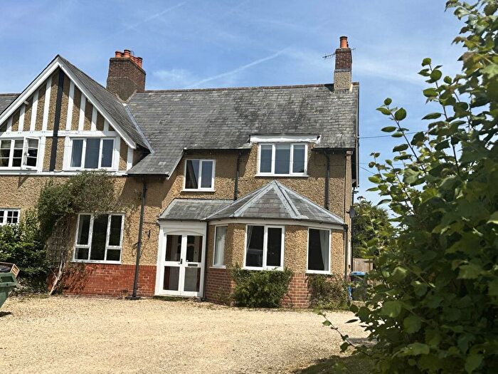 4 Bedroom Semi-Detached House To Rent In Milton Road, Shipton Under Wychwood, OX7