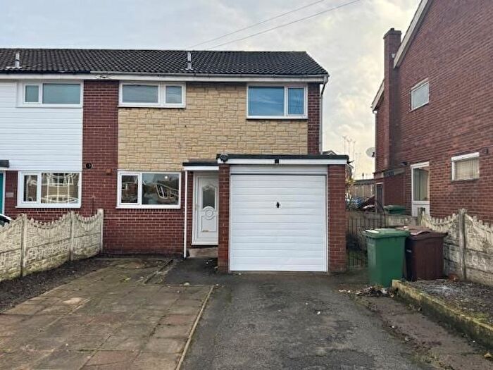 3 Bedroom Semi-Detached House To Rent In Arncliffe Drive, Knottingley, WF11