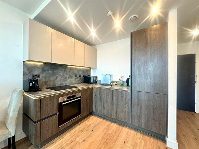 1 Bedroom Apartment For Sale In Shadwell Street, Birmingham, B4