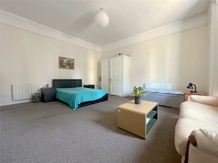 1 Bedroom Terraced House To Rent In Exeter, Devon, EX4