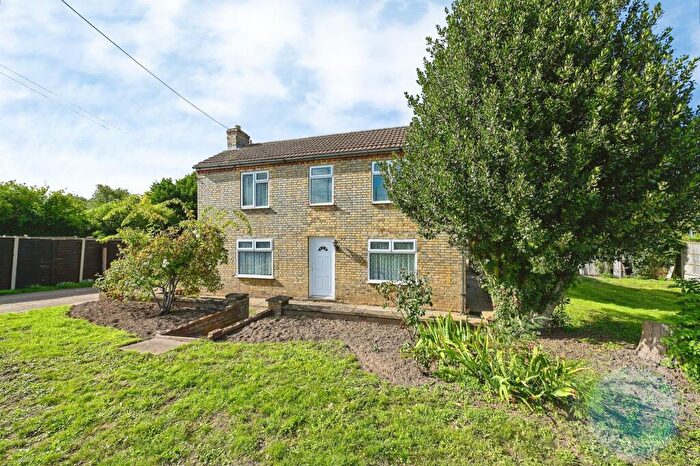 4 Bedroom Detached House For Sale In The Marsh, Walpole St. Andrew, Wisbech, PE14