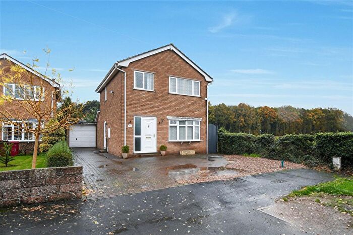 3 Bedroom Detached House For Sale In Hillside Road, Broughton, DN20