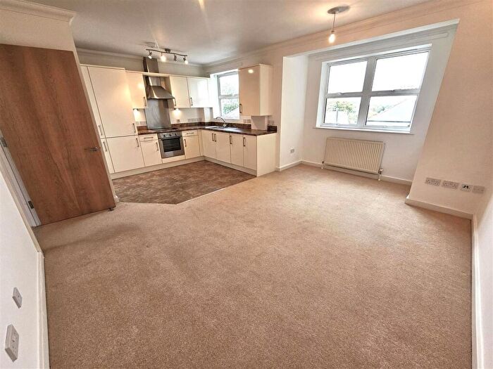 1 Bedroom Apartment For Sale In The Beeches, Yelverton, PL20