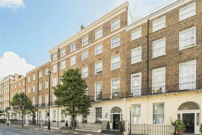 3 Bedroom Flat To Rent In Gloucester Place, London, W1U