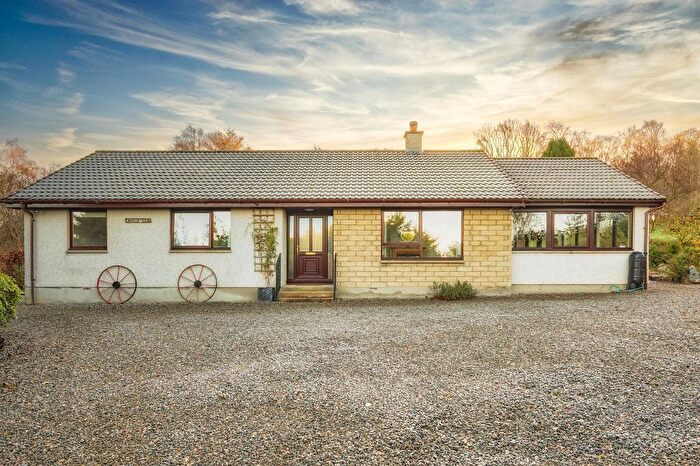 3 Bedroom Detached Bungalow For Sale In Craigmoor Mid Craiglands, Fortrose., IV10
