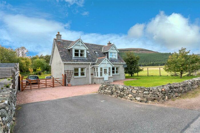 4 Bedroom Detached House For Sale In Choinnich House, Invercauld Road, Braemar, Ballater, AB35