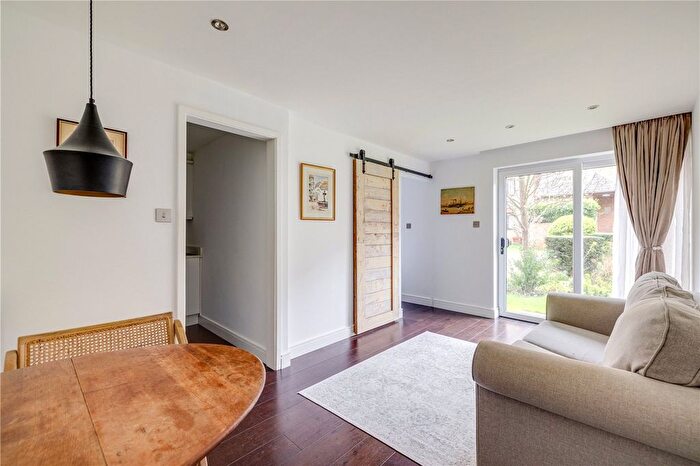 1 Bedroom Flat For Sale In Ranelagh Gardens, London, SW6