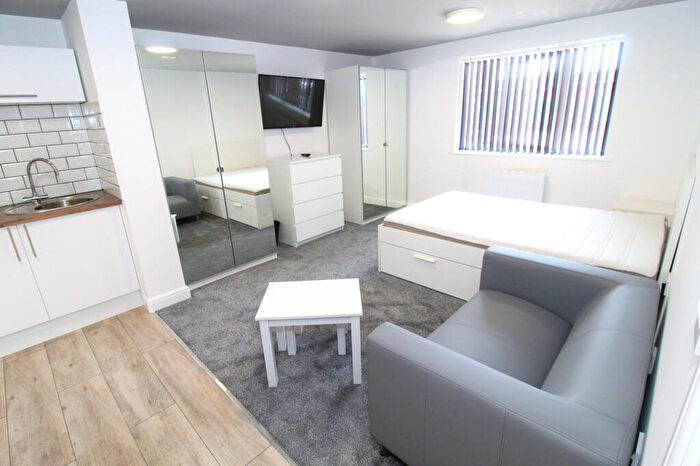 Studio To Rent In Kings Court, - King William Street, Coventry, West Midlands, CV1