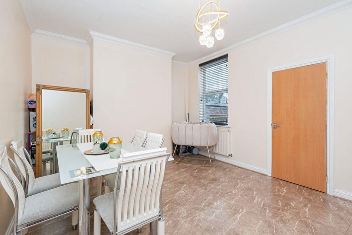 2 Bedroom Terraced House For Sale In Anglesey Road, Ashton-Under-Lyne, Lancashire, OL7