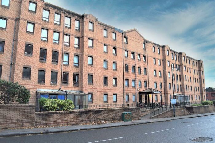 2 Bedroom Flat To Rent In West Graham Street Flat /, Dalhousie Court, Garnethill, Glasgow, G4