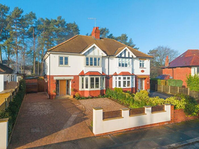 3 Bedroom Semi Detached House For Sale In Southway, Harrogate, HG2