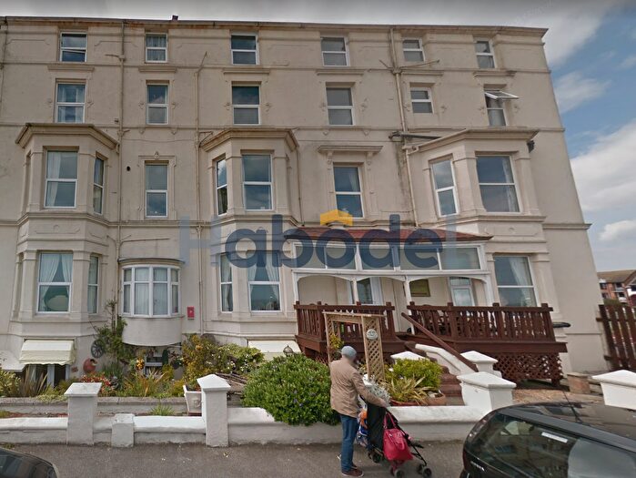 1 Bedroom Flat To Rent In Grosvenor House, To Bright Crescent, Bridlington, YO15