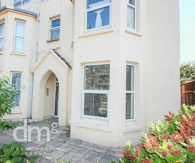 1 Bedroom Flat To Rent In Orwell Road, Clacton-On-Sea, CO15