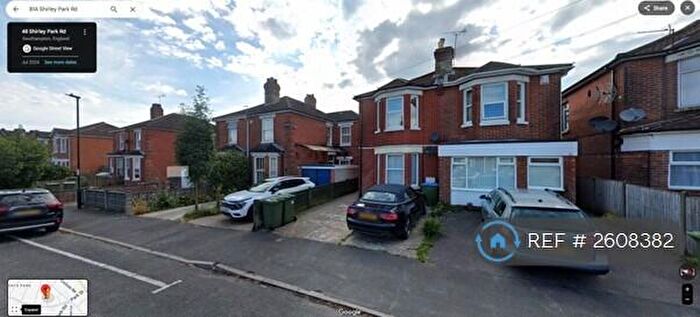 2 Bedroom Flat To Rent In Shirley Park Road, Southampton, SO16